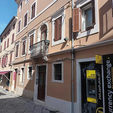Daddycool Pula Exterior photo