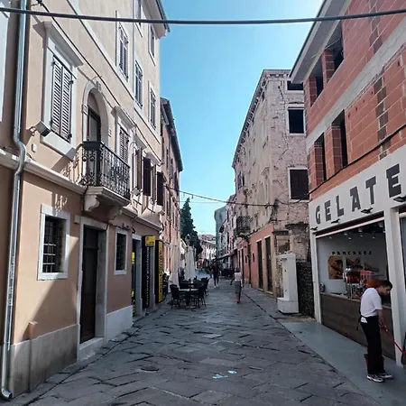 Daddycool Pula Exterior photo
