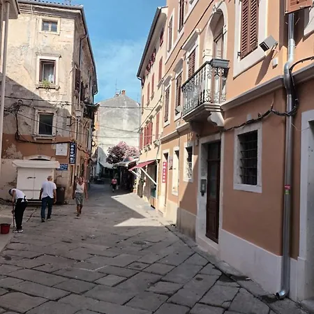 Daddycool Pula Exterior photo